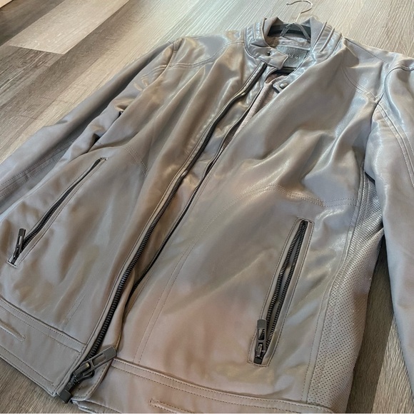 Calvin Klein Faux Leather Full Zip Jacket Silver Men’s Small (Fits like Medium) - Picture 4 of 5